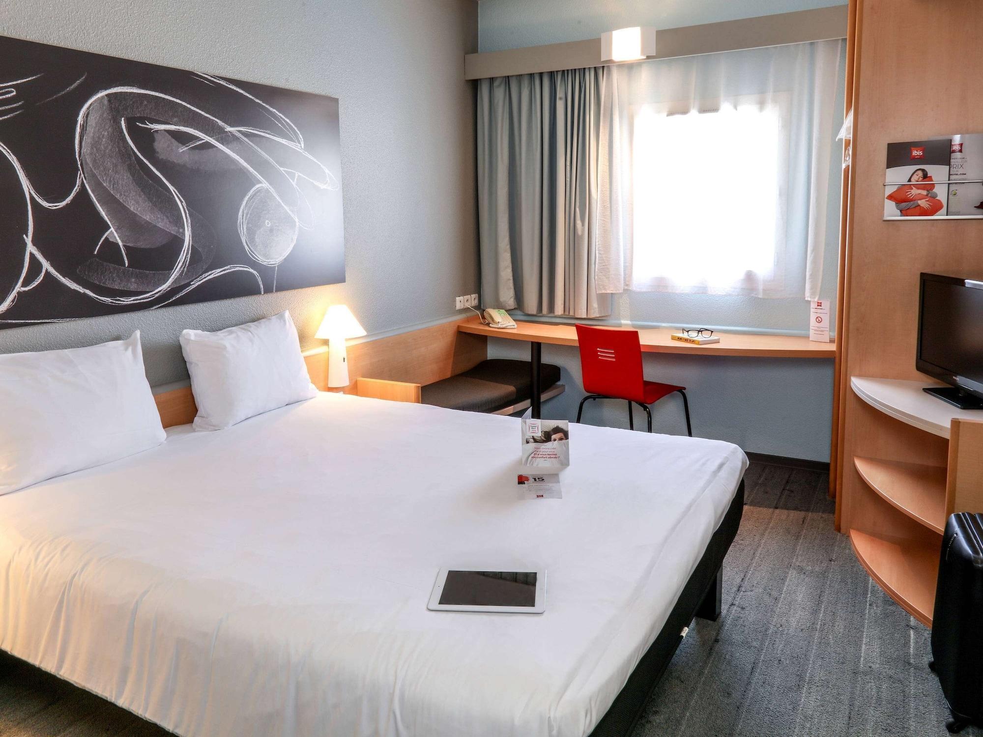 ibis Orange Sud Hotel Bagian luar foto
