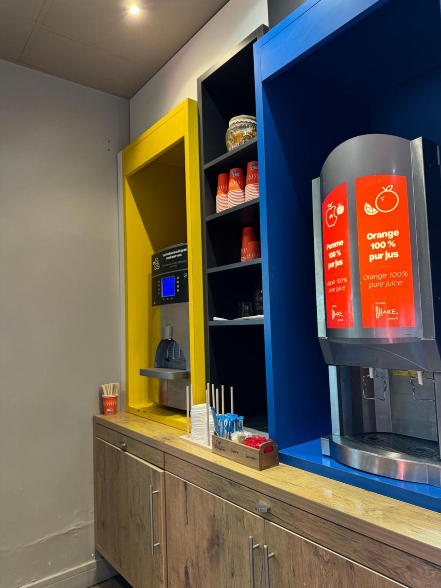 ibis Orange Sud Hotel Bagian luar foto