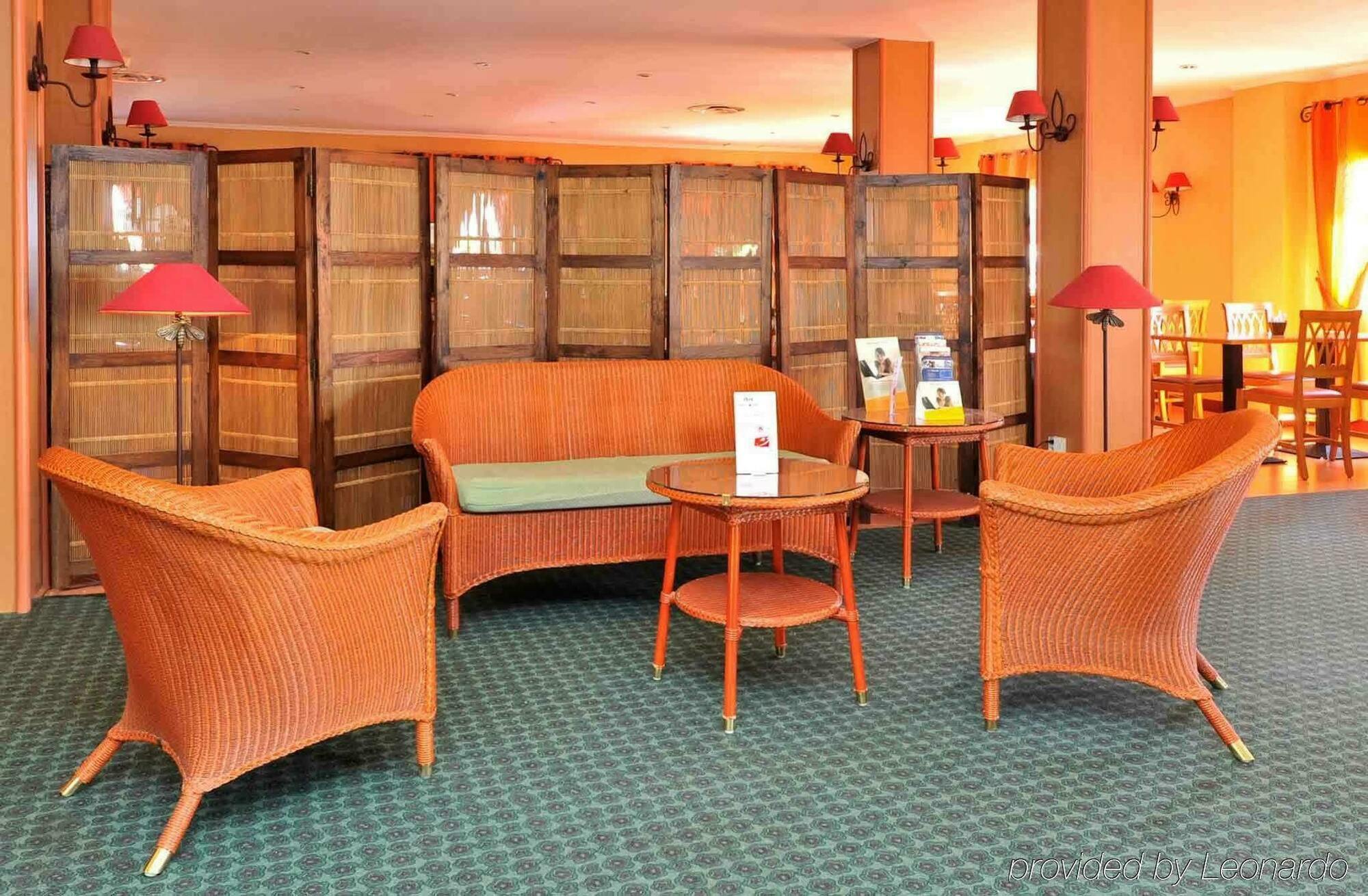 ibis Orange Sud Hotel Bagian luar foto